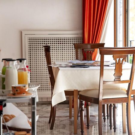 Bed and Breakfast Artis Domus Neapol Zewnętrze zdjęcie